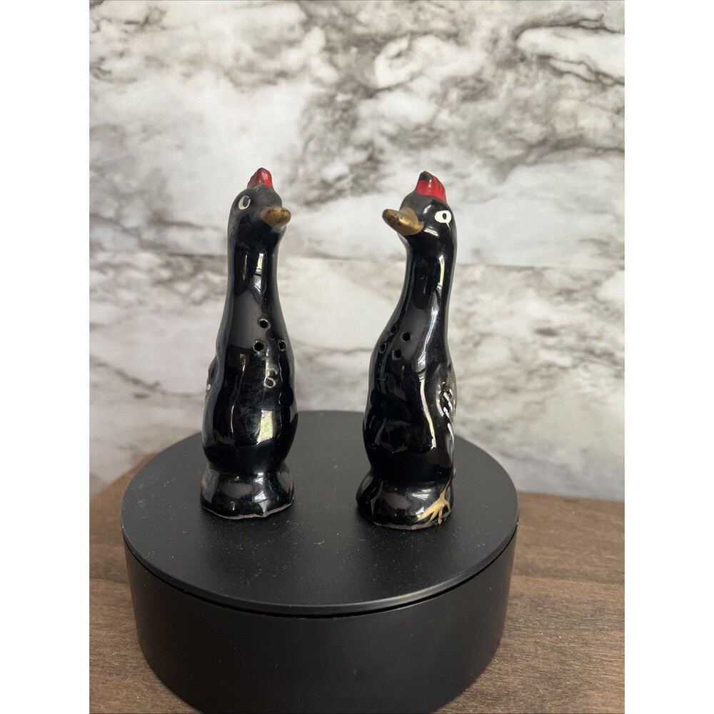 Vintage Black Ceramic Redware Peking Ducks Japan Shakers